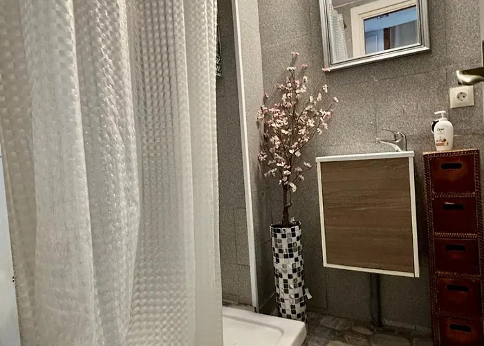 Estudio De 70 Mts 2 Personas En La Nogalera With Terrace Sea Views Apartment Torremolinos