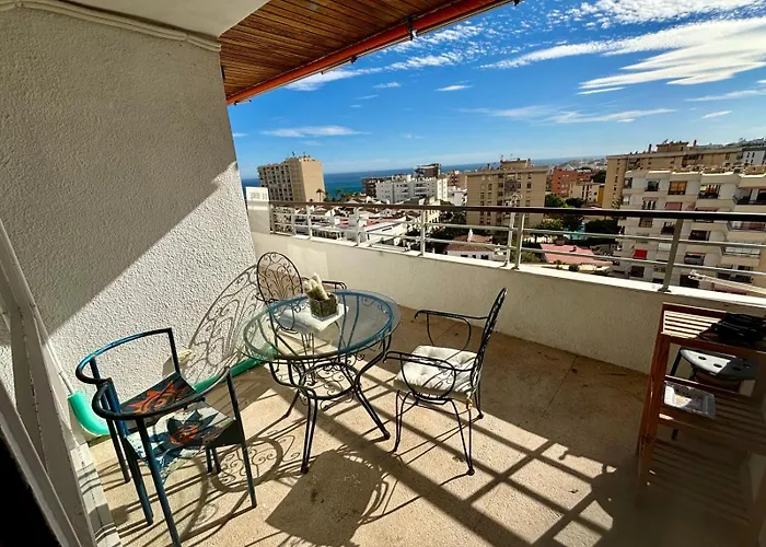 Estudio De 70 Mts 2 Personas En La Nogalera With Terrace Sea Views Apartment Torremolinos